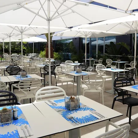 Deluxe Single With Half Board, Only Adults, Heated Pool, Playa Ingles Плайя-дель-Инглес